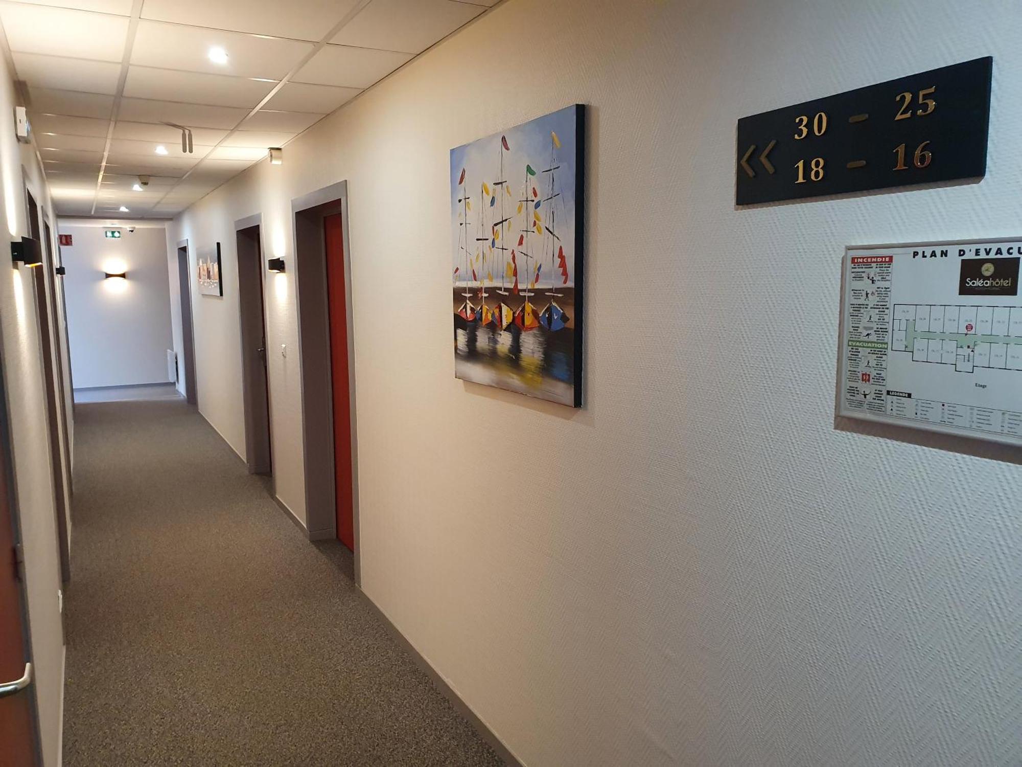 Hotel Salea ポルニック エクステリア 写真