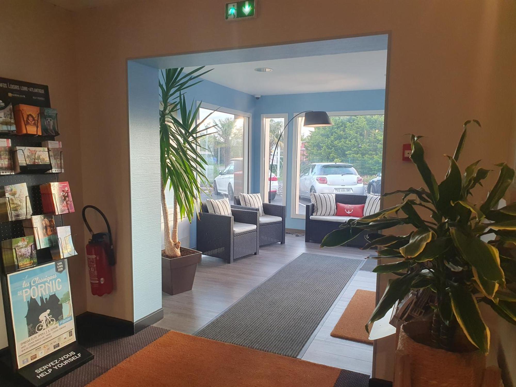 Hotel Salea ポルニック エクステリア 写真